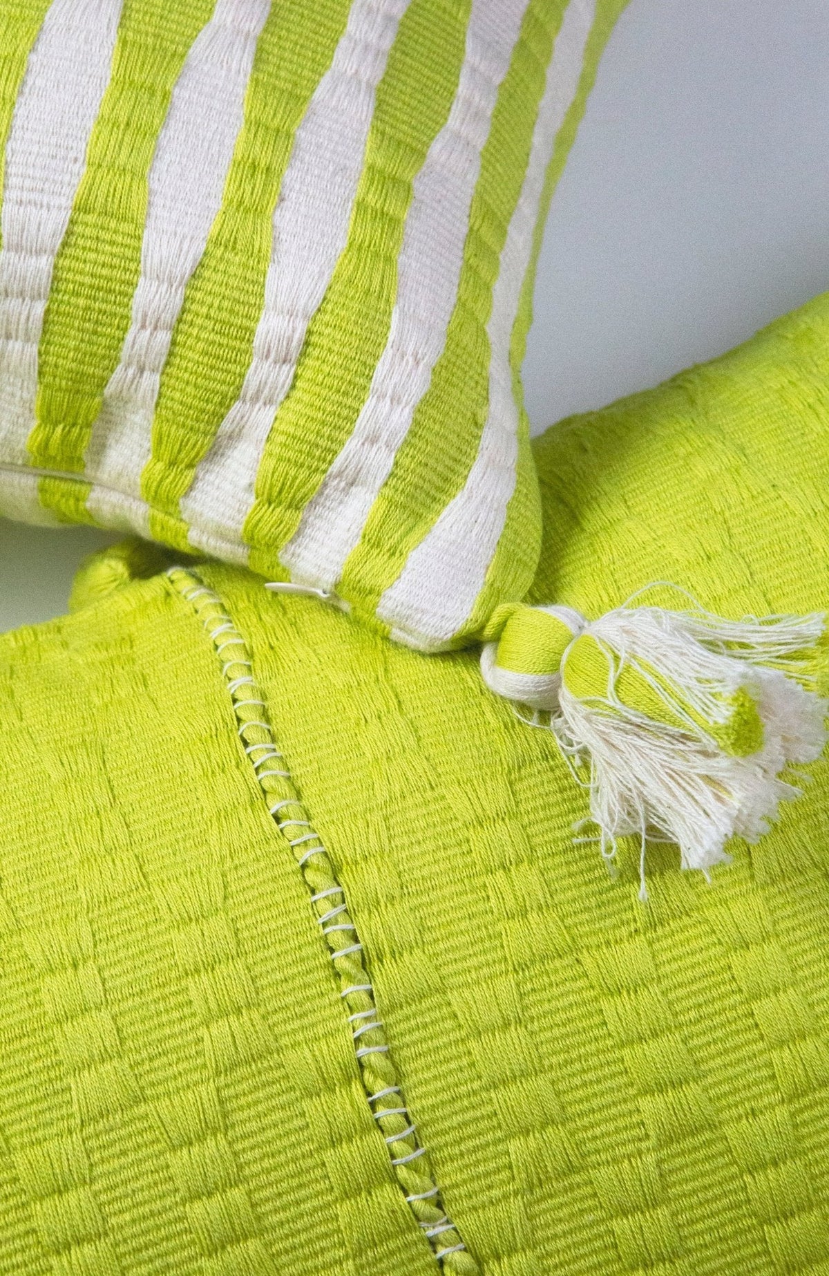 Antigua Pillow - Lemon Lime